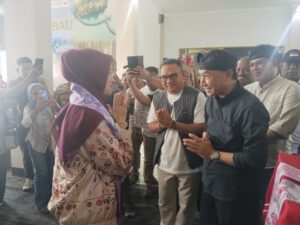 Baksos, Pasar Murah Hinnga Berkunjung ke Keratn Buton Kadi Agenda Rustini Muhaimin, Istri Cak Imin Selama di Baubau