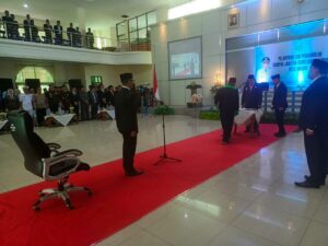 La Ode Darussalam Resmi Dilantik sebagai Sekda Definitif Kota Baubau, Tugas Pertama Merampungkan Lima Merger OPD