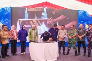 Gubernur Sultra ASR Resmikan PPI Sodohoa untuk Dorong Ekonomi Perikanan