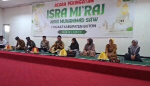 Suasana peringatan Isra Mi’raj Nabi Muhammad SAW 1447 Hijriah yang digelar Pemkab Buton di Aula Kantor Bupati Buton, Selasa, 20 Januari 2026.