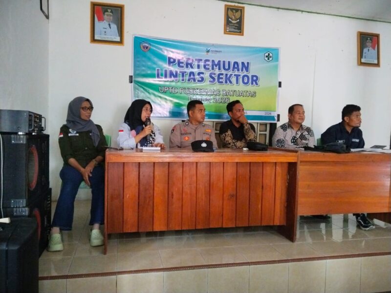 Kabid Kesmas Buton Selatan Wa Ode Mahazura Tinjau Faskes Batuatas, Medan Ekstrem Menuju Puskesmas Disorot 4 8