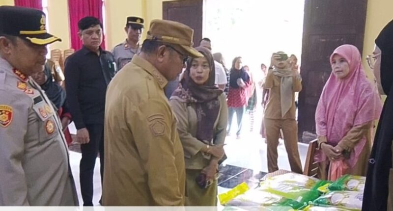 Bupati Buton Selatan H Muh Adios Pimpin Gerakan Pangan Murah Untuk Stabilkan Harga di Lapandewa