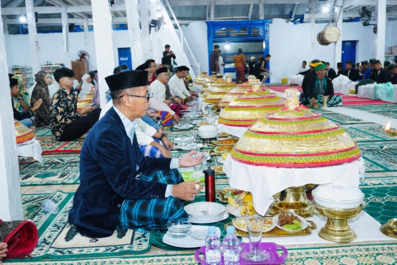 Malona Kadiri Jadi Simbol Spiritualitas Masyarakat Buton di Akhir Ramadan