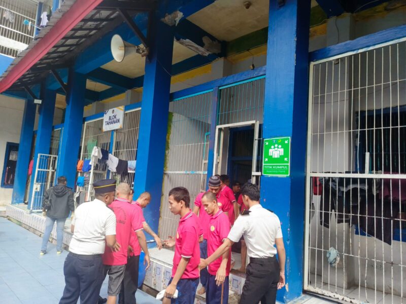 Lapas Kelas II A Baubau Sita Barang Terlarang Saat Razia, HP dan Narkoba Nihil, Tingkatkan Pengawasan Setelah Temukan Cutter dan Botol kaca