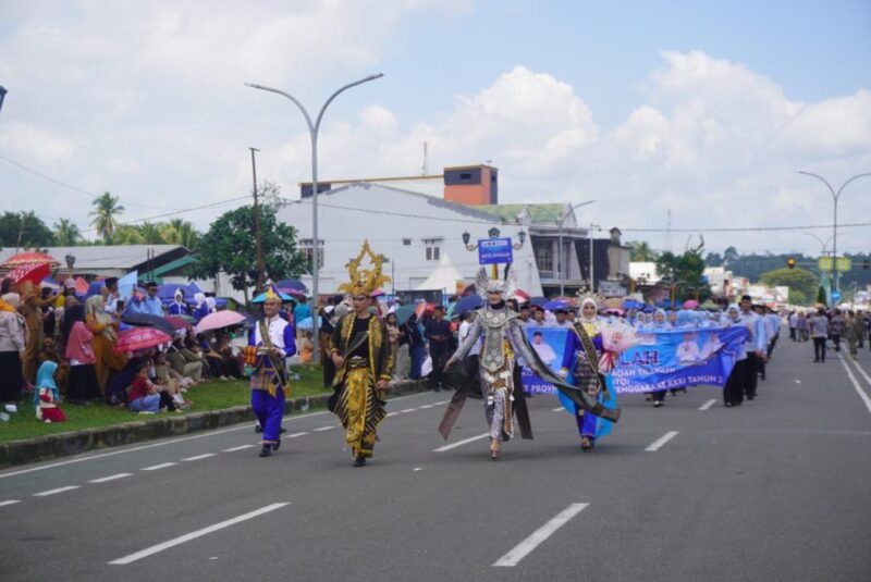 Kafilah Kendari Promosikan Tenun Lokal dan Syiar Islam pada MTQ XXXI Sultra