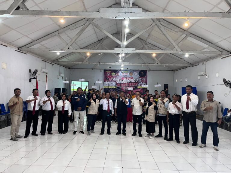 Kejuaraan Angkat Berat Sultra 2026 Resmi Ditutup Walikota Baubau Yang Diwakili Dr Moh Tasdik, Pembinaan Atlet Diperkuat