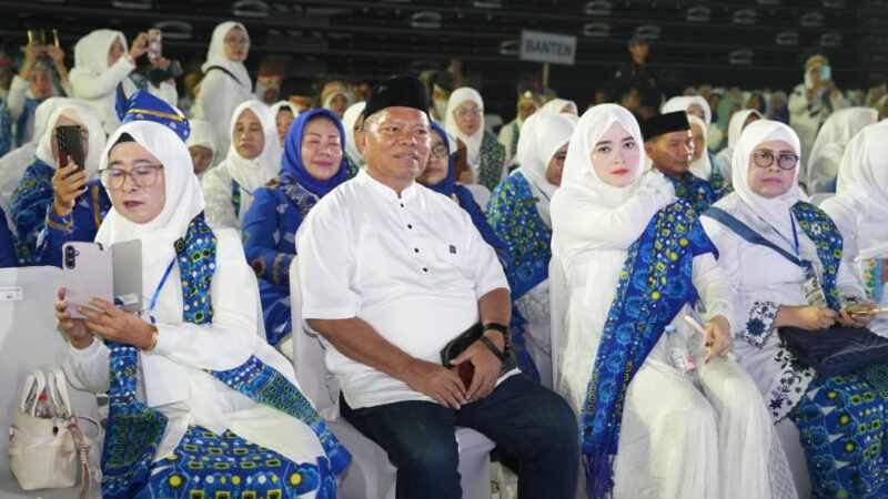 Bupati H Muh Adios Bangga BKMT Buton Selatan Tampil Memukau dan Juara di Panggung Nasional GBK, Bukti Potensi Daerah Tak Kalah 2 Bupati H Muh Adios Bangga BKMT Buton Selatan Tampil Memukau dan Juara di Panggung Nasional GBK, Bukti Potensi Daerah Tak Kalah