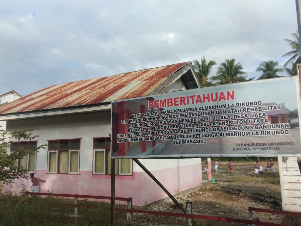 SDN 1 Laea di Buton Utara Disegel Warga 2 SDN 1 Laea di Butur Disegel Warga
