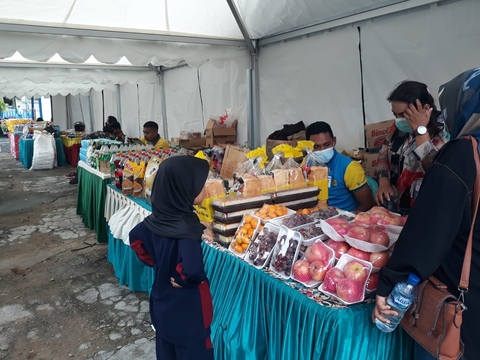 Nataru Disperindag Baubau Gelar Pasar Murah 1 Operasi Pasar Murah yang dilakukan oleh Disperindag Kota Baubau