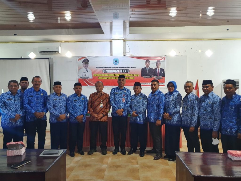 ASN di Buteng akan Gunakan SKP Berbasis Elektronik 2 F01.4 BKPSDM Buteng saat menggelar Bimtek penyusunan SKP berbasis Elektronik