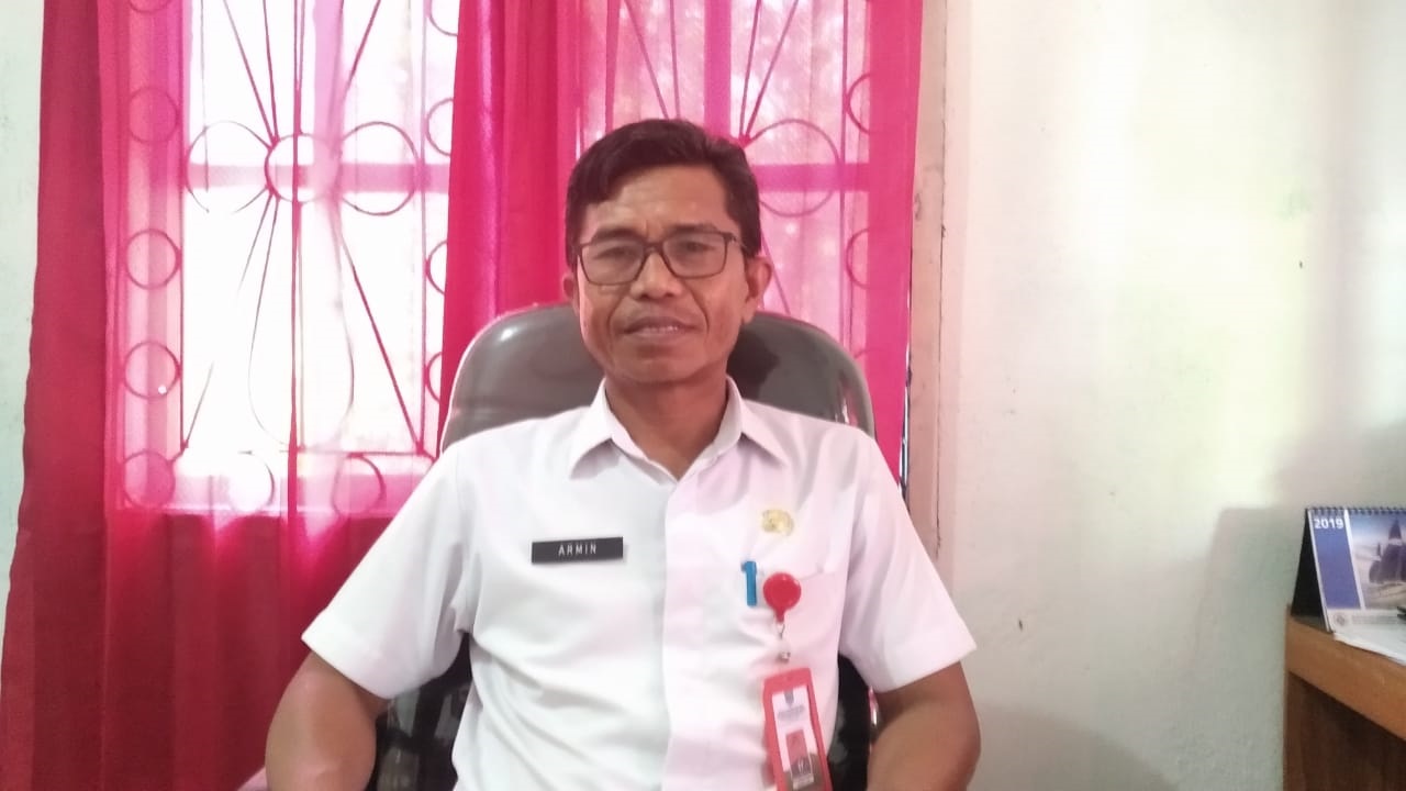 F01.7 Kepala Dinas Pemberdayaan Masyarakat dan Desa Buteng Armin