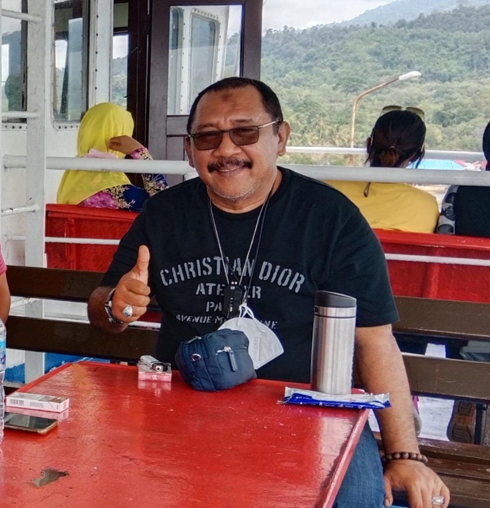 F01.1 Kepala Dinas SDA dan Bina Marga Sultra Burhanuddin