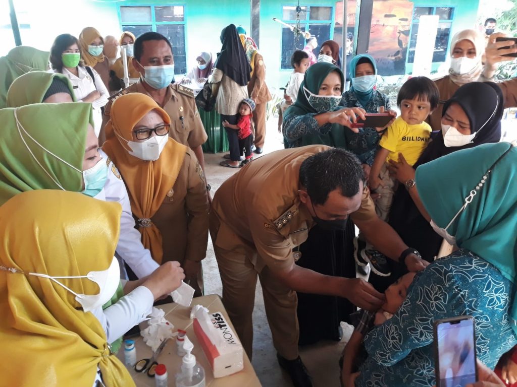 Monianse Berikan Vitamin A Kepada Balita di Kota Baubau 2 pemberian Vitamin A oleh Plt Walikota Baubau