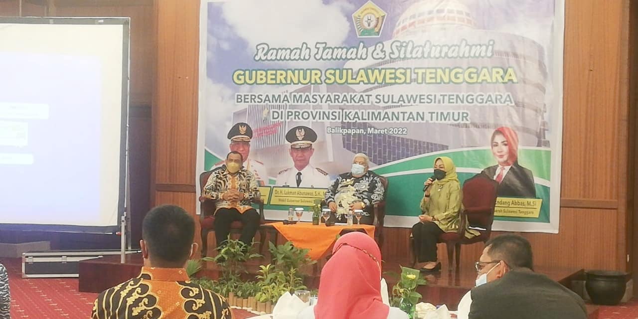 ramah tamah dan silaturahmi gubernus sultra dengan masyarakat Sultra di Provinsi Kaltim