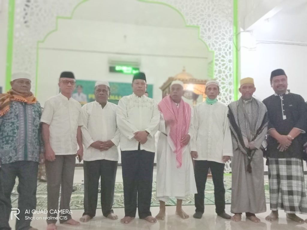Sambut Kepulangan Jamaah Haji Butur, Wakil Bupati Ahali Sampaikan Ucapan Syukur 2 F04.1 asli