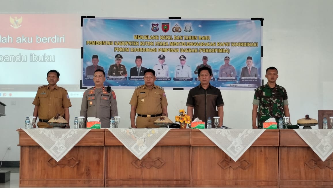 Wakil Bupati Buton Utara Ahali membuka secara resmi Rakor Forkopimda