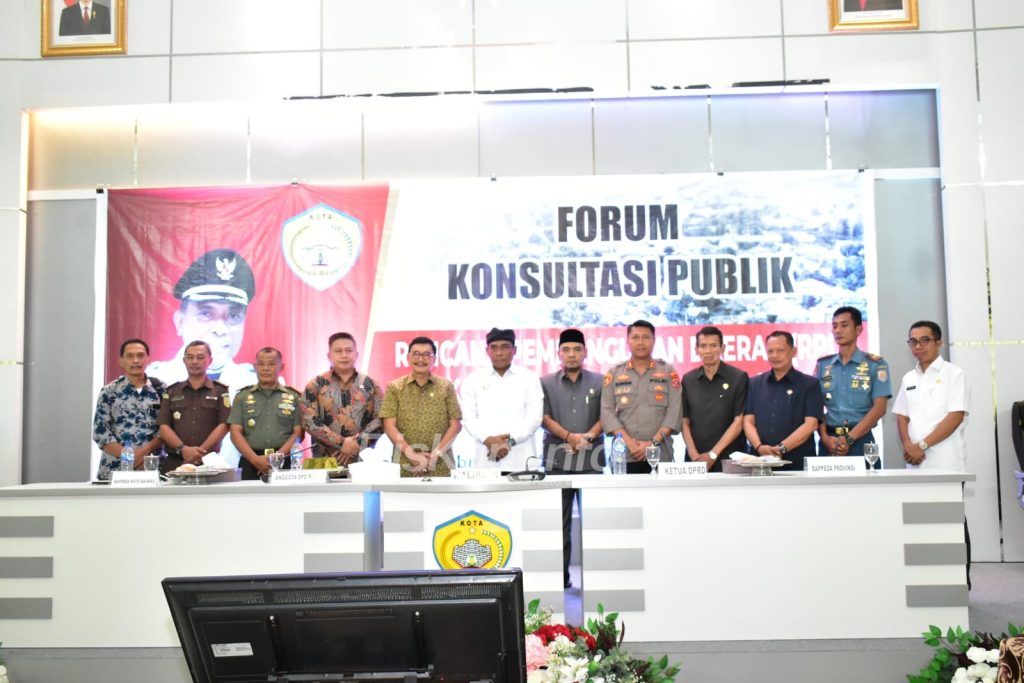 Pemkot Baubau Gelar Forum Konsutasi Publik RPD Tahun 2024-2026 Sebagai Acuan Plt Kepala Daerah dimasa Transisi 2 F01.3