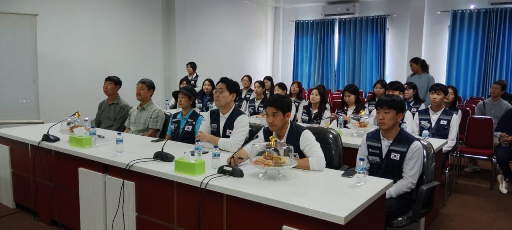 DPRD Baubau Terima Kunjungan Legislatif dan Mahasiswa Korea Selatan, Zahari Minta Negeri Ginseng Berinvestasi di Bidang Perikanan 3 F01.3B