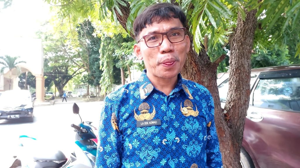 Sikapi Video Viral Siswa Bercumbu Dalam Kelas, Dinas Pendidikan Undang Semua Kepala Sekolah SMP se Kota Baubau 2 F01.5 6