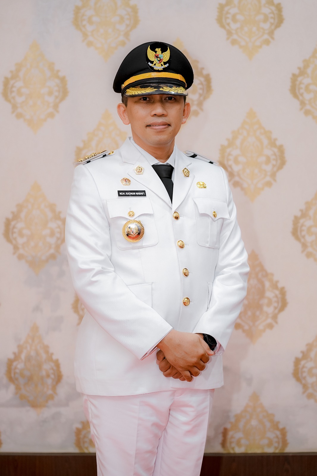 Pj Walikota Dr Rasman Manafi Apresiasi Diskominfo Baubau Pasang Alat Penguat Signal di Empat Titi dan WIFI Gratis di Lima Titik