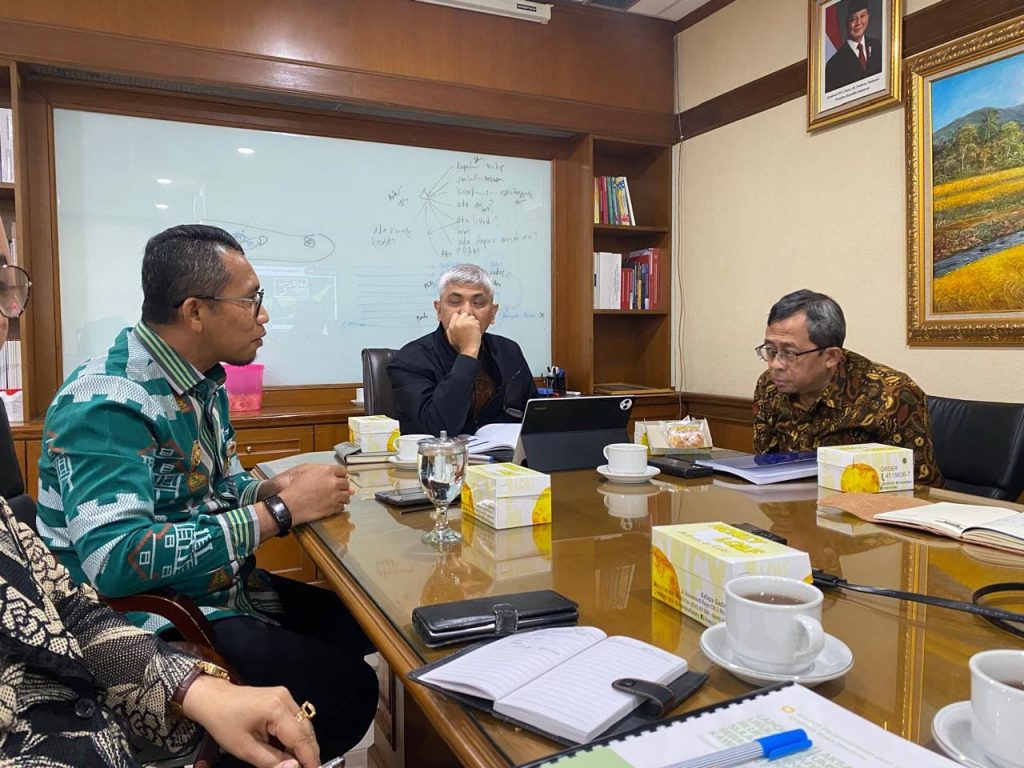 Pasca Bahas Blue Ekonomi dengan Bappenas, Pemkot Baubau Direkomendasikan Mempersipkan Data Dukung Untuk Usulan Lokpri Sesuai Asta Cita Presiden dalam RPJMN 2025-2029 2 Pasca Bahas Blue Ekonomi dengan Bappenas, Pemkot Baubau Direkomendasikan Mempersipkan Data Dukung Untuk Usulan Lokpri Sesuai Asta Cita Presiden dalam RPJMN 2025-2029