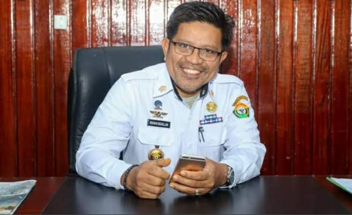 DPRD Busel Duga Pelantikan Birokrasi Yang Dilakukan Ridwan Badallah Tak Prosedural, Sekda Ada Dua 3 Ridwan Badalla, DPRD Busel Duga Pelantikan Birokrasi Yang Dilakukan Ridwan Badalla Tak Prosedural, Pj Sekda Ada Dua