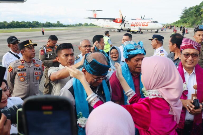 Dirut Super Air Jet Ari Azhari Ungkap Hadirnya Airbus Masyarakat Kepulauan Buton Akan Cepat Terkoneksi dengan 25 Kota Melalui Makassar
