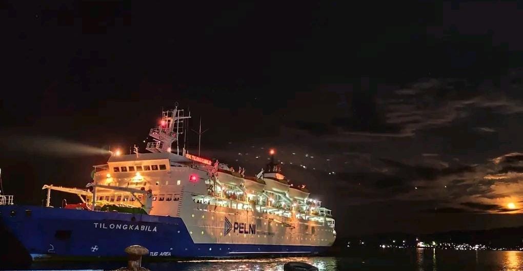 Dipicu Cuaca Tiba-tiba Buruk KM Tilongkabila Tabrak Dangkalan Selat Baruta Buton