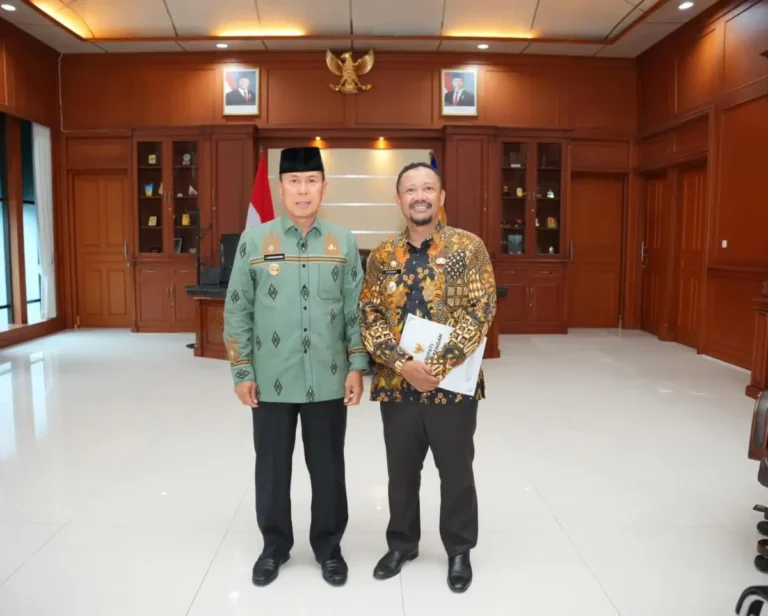 Diskusi Bupati Buteng Azhari–Gubernur Sultra ASR Bahas Arah Pembangunan Buteng