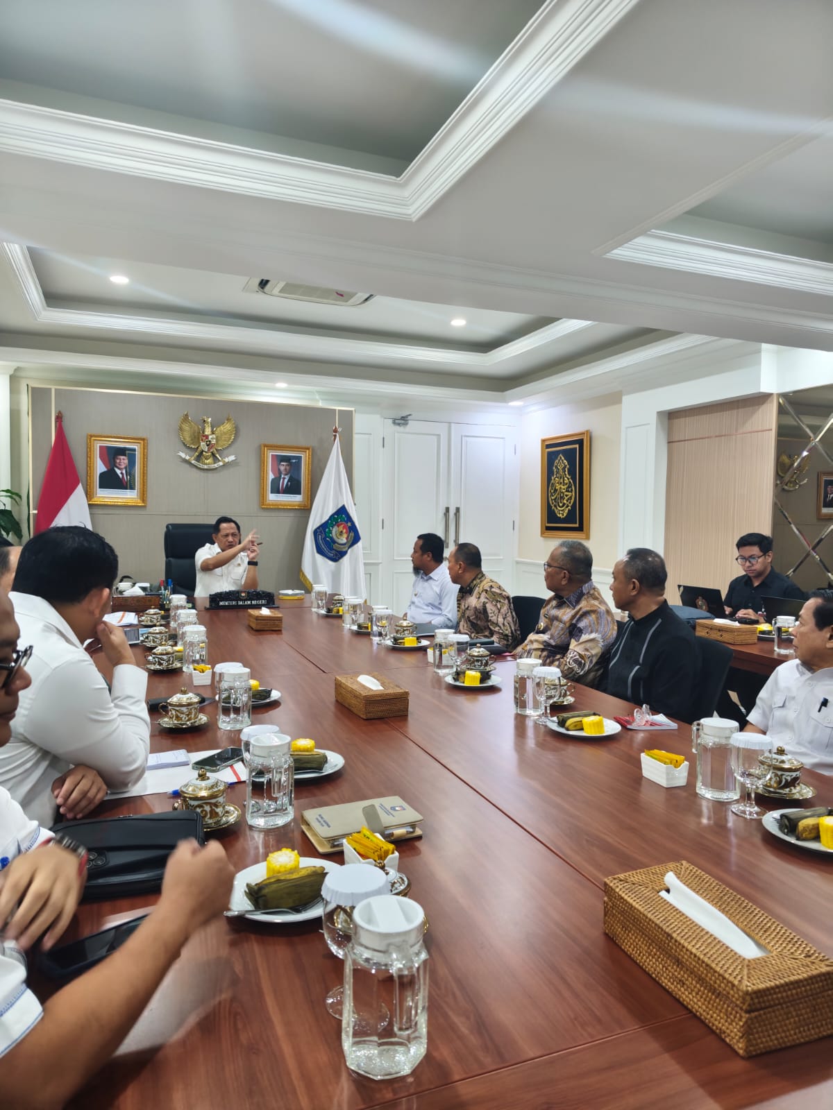 Pembahasan Status Pulau Kawi-kawia Menguat, Pemprov Sultra–Sulsel Sejalan Usai Audensi Dengan Mendagri Tito 1 Pembahasan Status Pulau Kawi-kawia Menguat, Pemprov Sultra–Sulsel Sejalan Usai Audensi Dengan Mendagri Tito