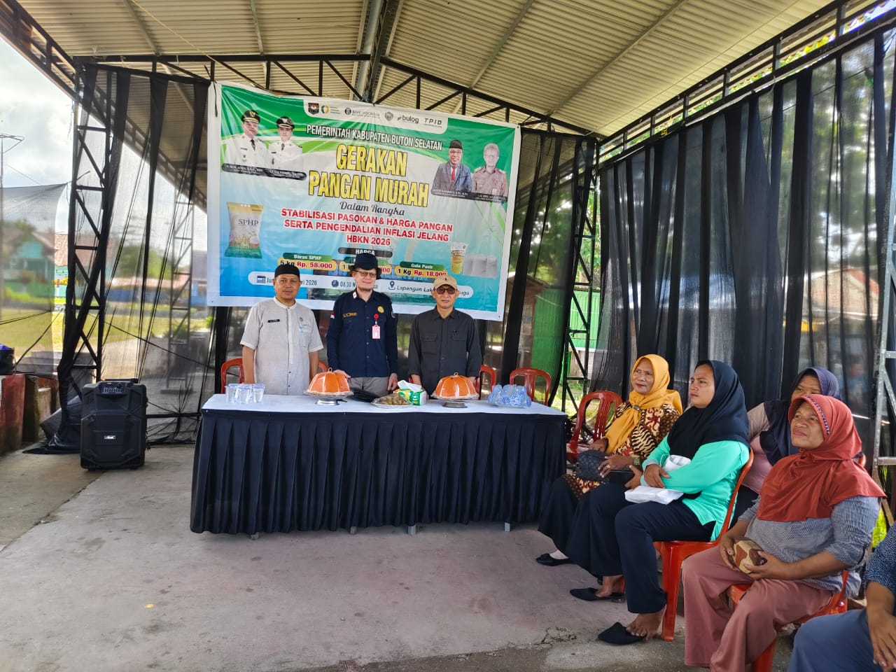 Tindaklanjuti Instruksi Bupati Adios Untuk Jaga Harga Jelang Ramadan, Dinas Ketapang Busel Gelar Pasar Murah 3 Kali, Yang Pertama Langsung Diserbu Warga