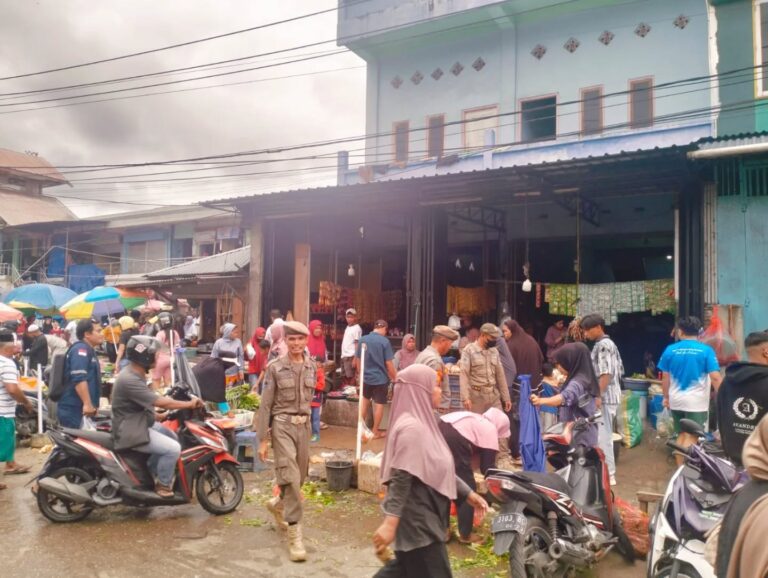 Operasi Ramadhan, PKL Pasar Karya Nugraha Ditata Satpol PP Baubau