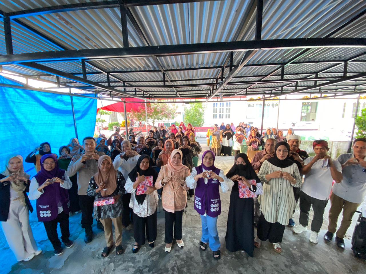Ketua PKK Buton Selatan Ny Sitti Norma Adios Gelar Gerakan Cegah dan Lawan Stunting di Batuatas, Sasar 1.000 Hari Kehidupan