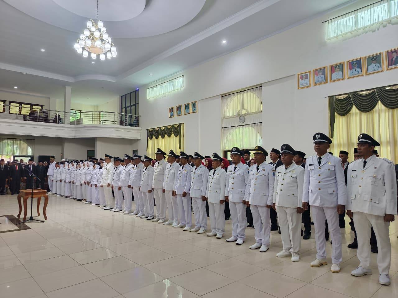Wali Kota Baubau HYF Lantik 78 Pejabat Fokus Penguatan dan Percepatan Kerja