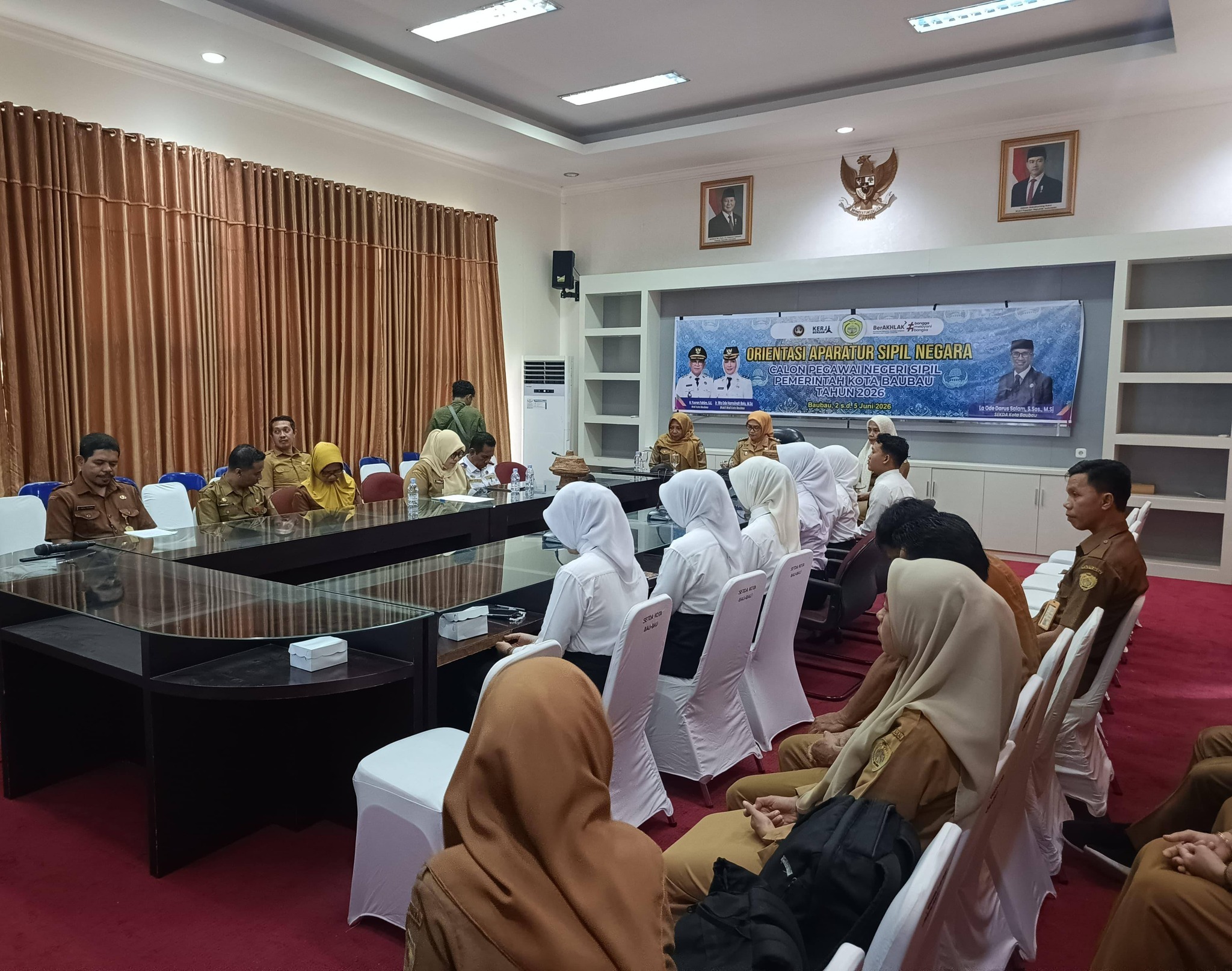 Wawali Baubau Wa Ode Hamsinah Tekankan Pengabdian dan Integritas Bagi Tujuh CPNS 2026 Yang Jalani Orientasi 1 Wawali Baubau Wa Ode Hamsinah Tekankan Pengabdian dan Integritas Bagi Tujuh CPNS 2026 Yang Jalani Orientasi