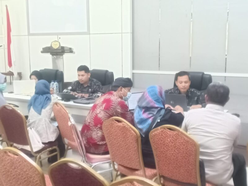 Evaluasi LPPD 2025, Sekda Baubau Minta OPD Benahi Kinerja dan Pelaporan