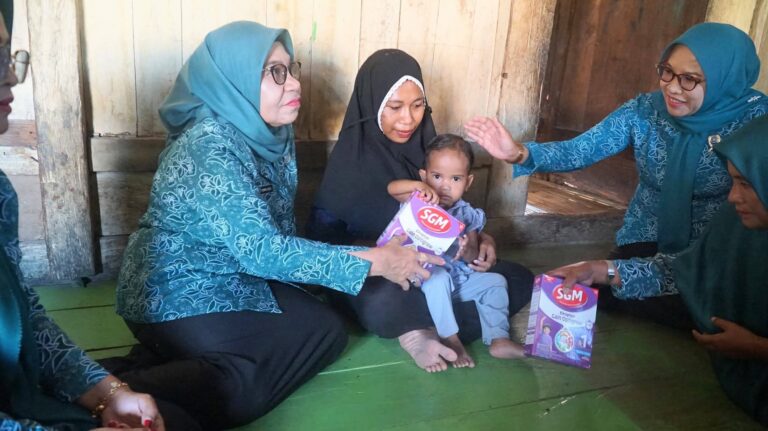 Angka Stunting Naik, Ketua TP PKK Buton Selatan Ny Hj Sitti Norma Adios Turun Evaluasi Tiga Desa