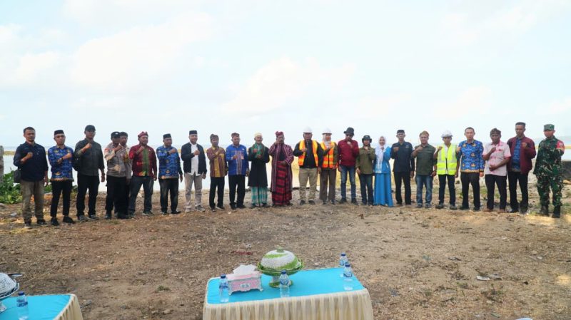 KNMP Dibangun di Tiga Desa, Bupati Buton Selatan H Muh Adios Bidik Penguatan Ekonomi Nelayan, Busel Perkuat Ekosistem Ekonomi Perikanan